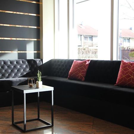 Abasto Hotel Eichenau Zewnętrze zdjęcie